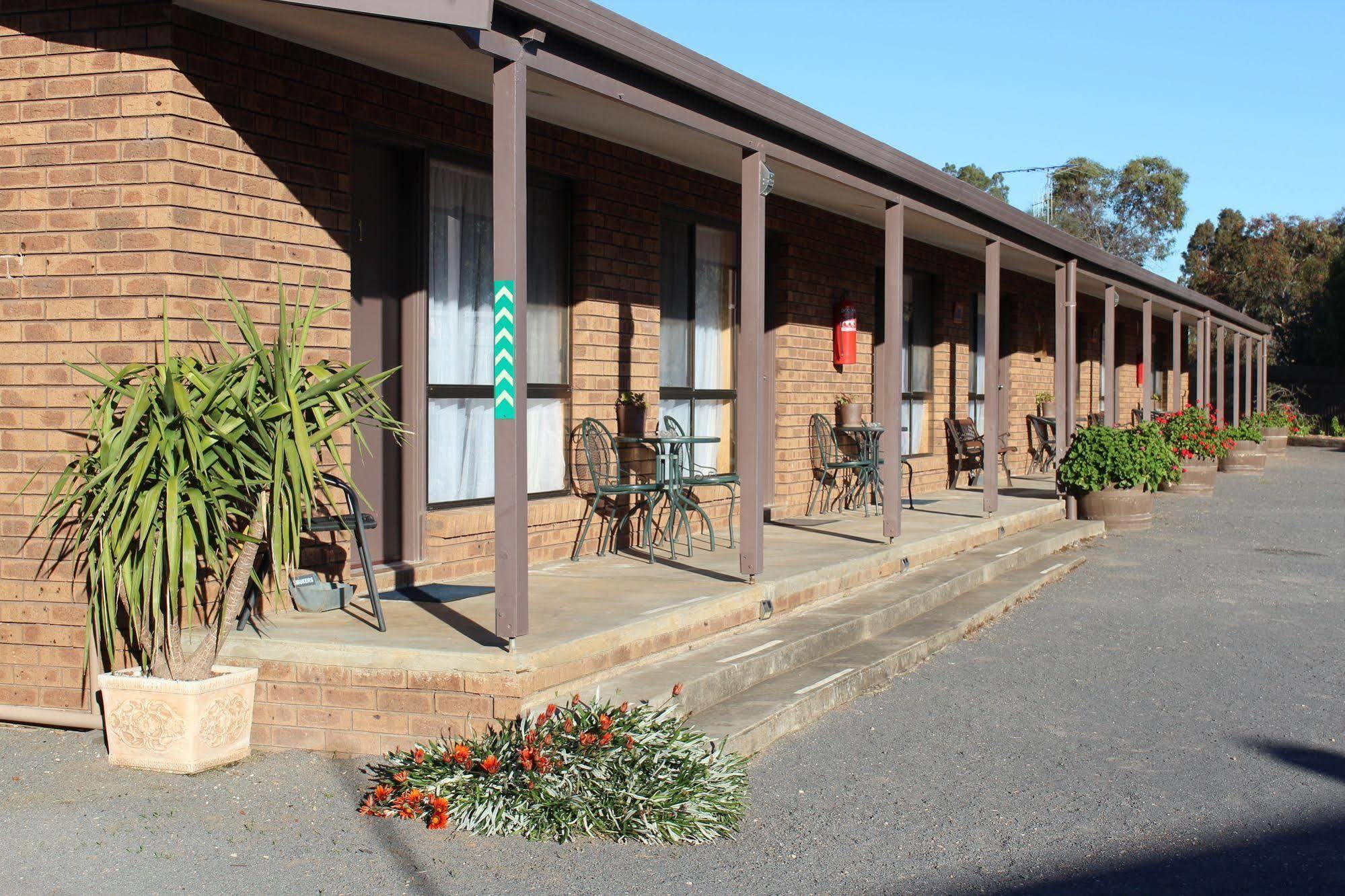 Dunolly Golden Triangle Motel Exteriör bild